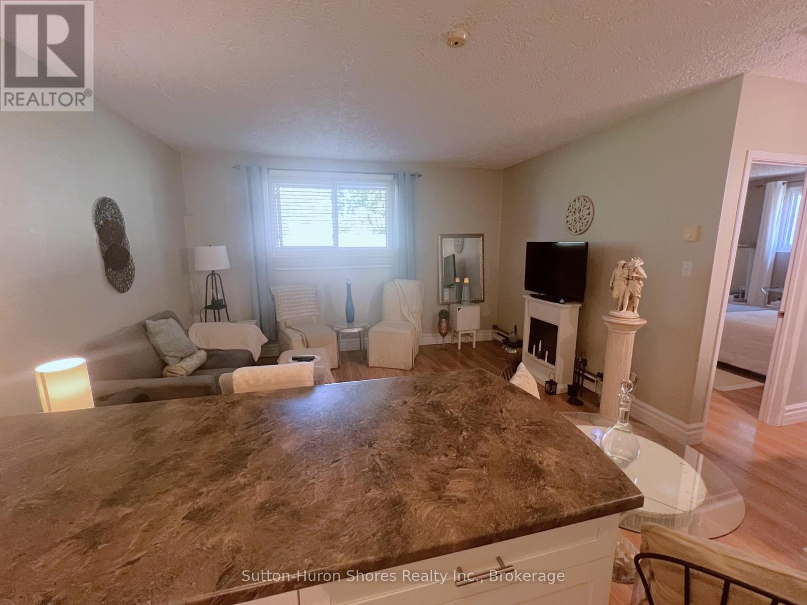 114 - 229 Adelaide Street, Saugeen Shores, Ontario  N0H 2L0 - Photo 18 - X11973206