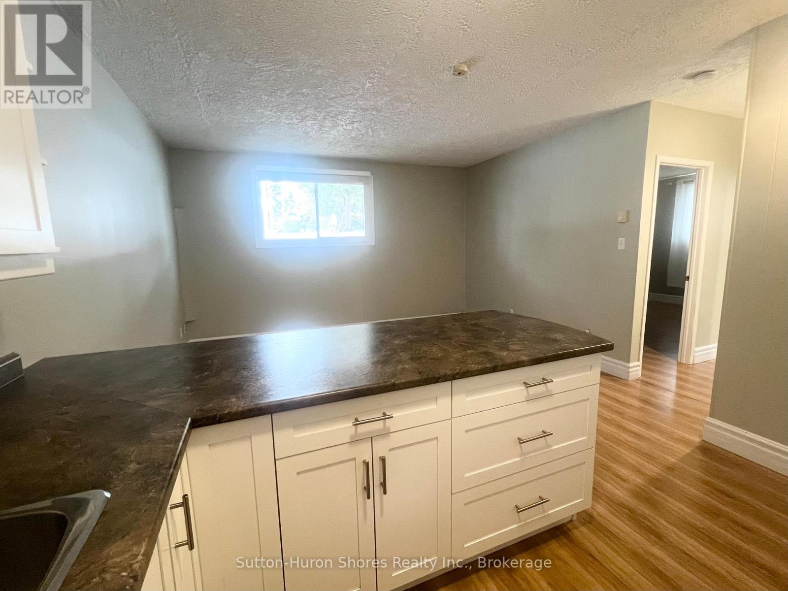114 - 229 Adelaide Street, Saugeen Shores, Ontario  N0H 2L0 - Photo 6 - X11973206