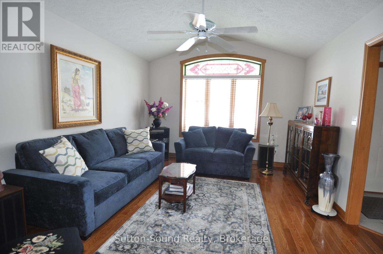735 15th St. A West Street, Owen Sound, Ontario  N4K 6V7 - Photo 4 - X11974397