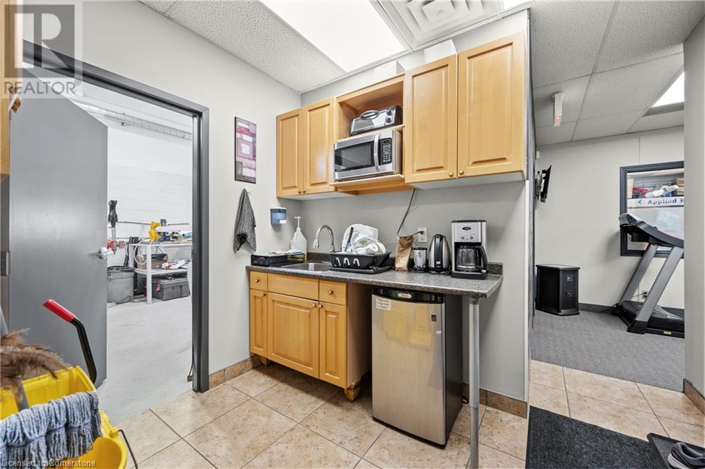 214 Speedvale Avenue W Unit# 7, Guelph, Ontario  N1H 1C4 - Photo 27 - 40695080