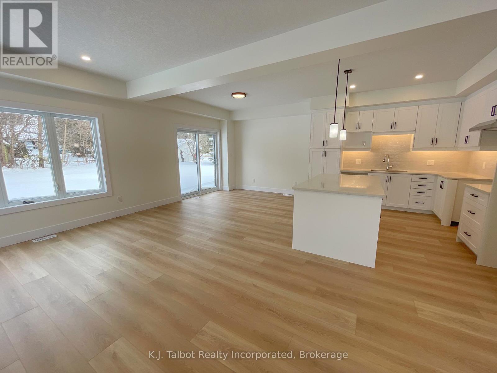 201 South Street, Goderich, Ontario  N7A 3M2 - Photo 3 - X11977289