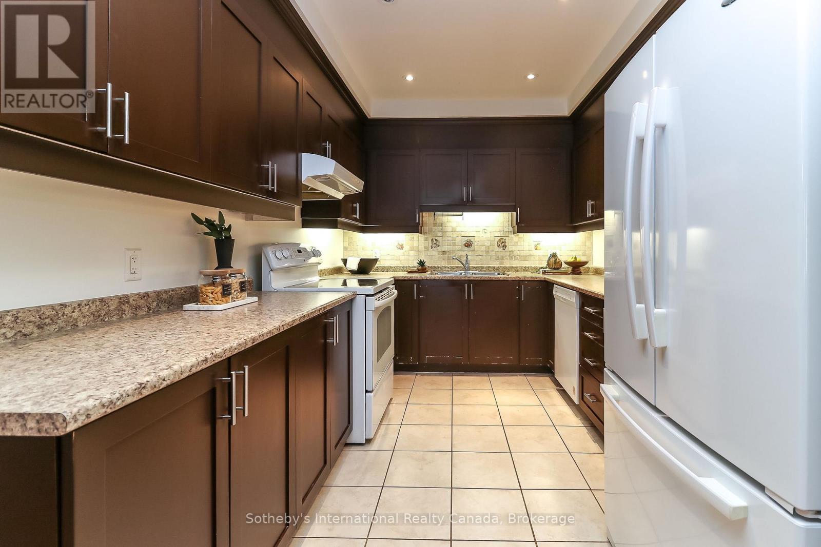 308 - 25 Beaver Street S, Blue Mountains, Ontario  N0H 2P0 - Photo 10 - X11978210