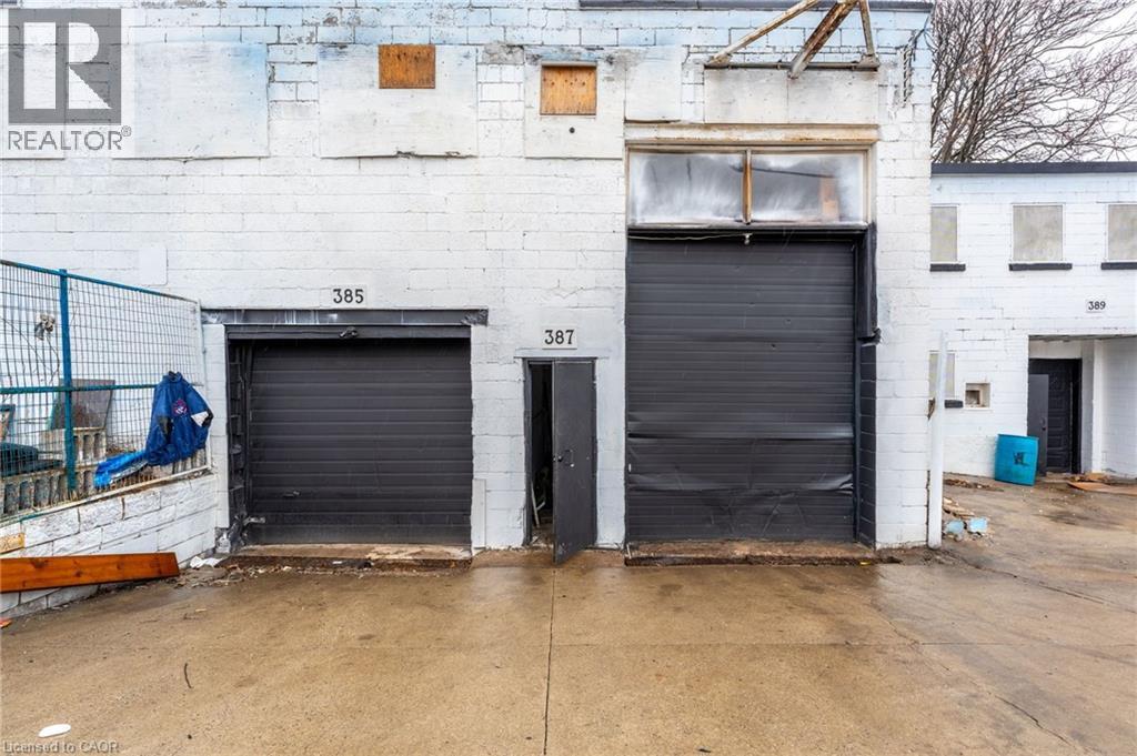 24 Clark Avenue, Hamilton, Ontario  L8L 5J8 - Photo 2 - 40699711