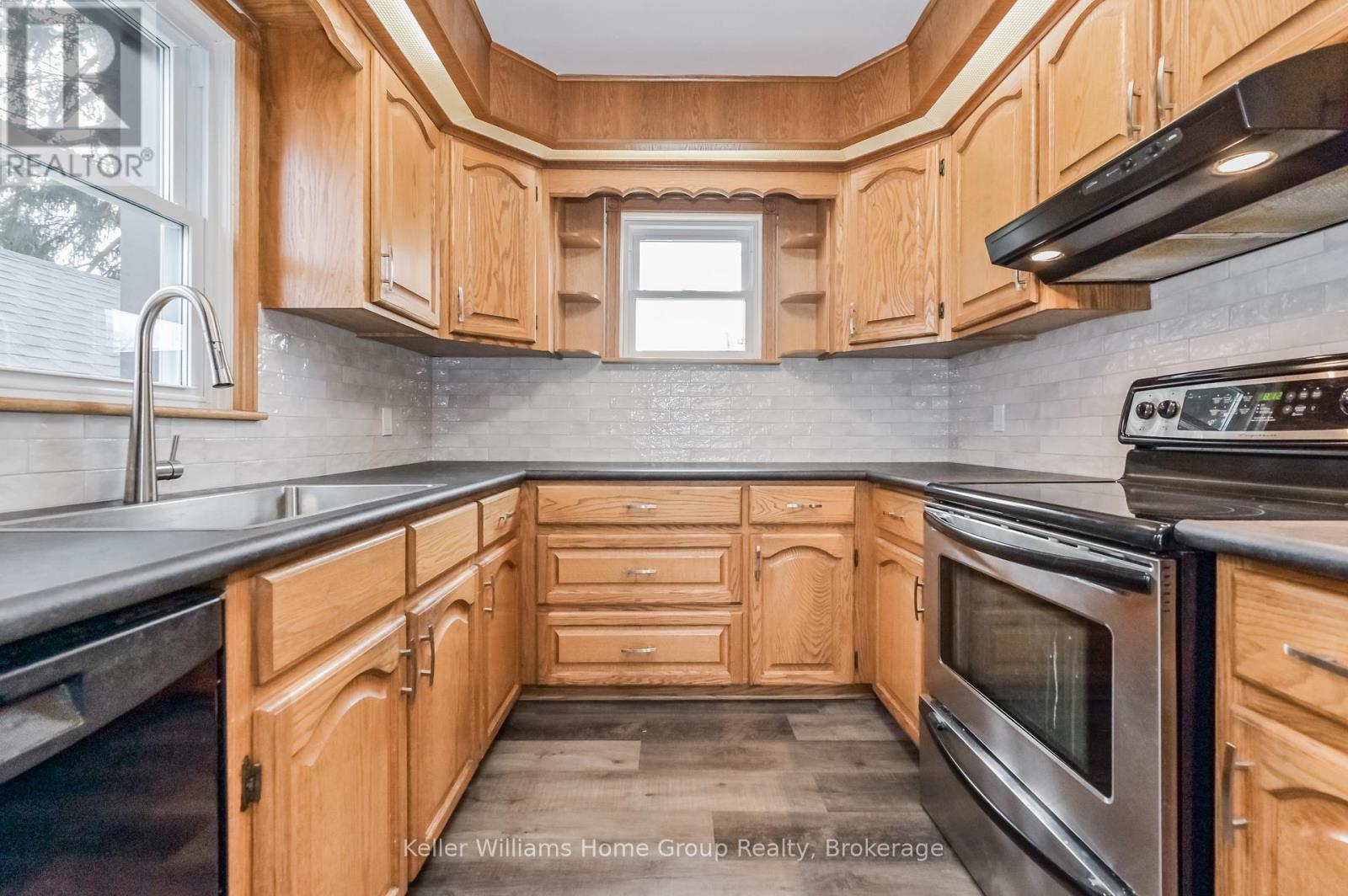 280 Waterloo Street, Wellington North, Ontario  N0G 2L3 - Photo 12 - X11979124