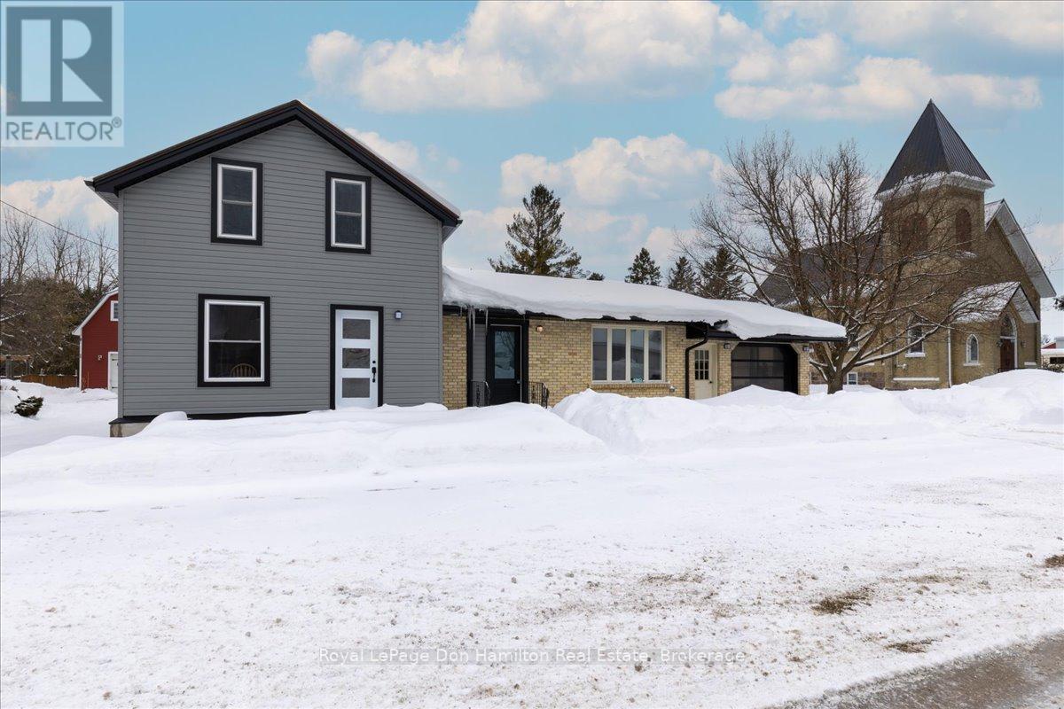4992 Perth Road 135, Perth East, Ontario  N0K 1T0 - Photo 1 - X11979671