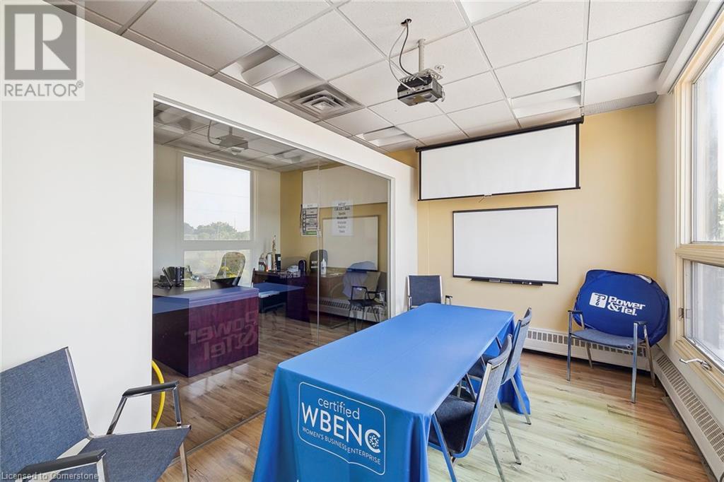 1141 King Road Unit# 1, Burlington, Ontario  L7T 0B4 - Photo 16 - 40699556