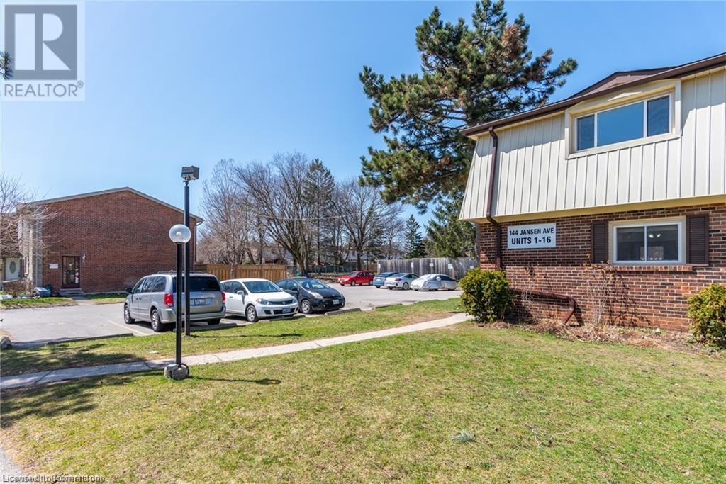 144 Jansen Avenue Unit# 2, Kitchener, Ontario  N2A 2L7 - Photo 3 - 40699668