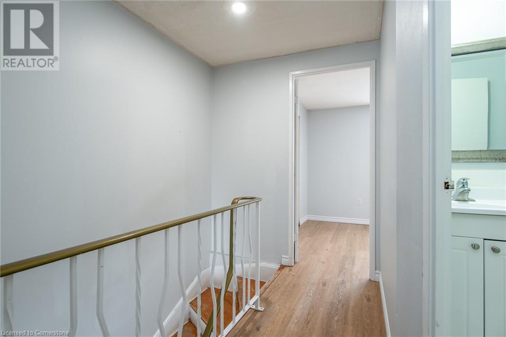 144 Jansen Avenue Unit# 2, Kitchener, Ontario  N2A 2L7 - Photo 31 - 40699668