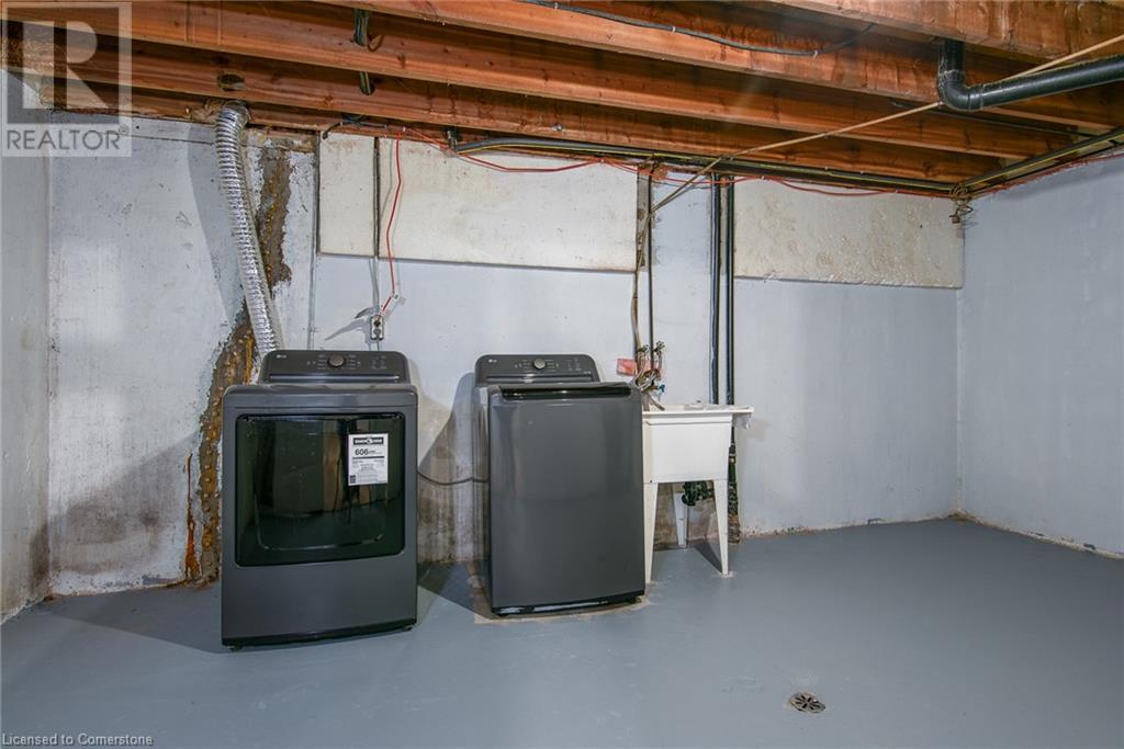144 Jansen Avenue Unit# 2, Kitchener, Ontario  N2A 2L7 - Photo 36 - 40699668
