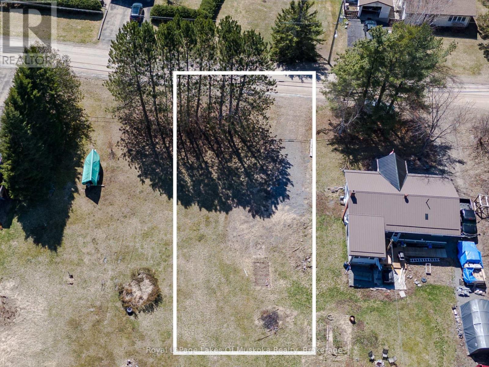 282 Main Street, Burk's Falls, Ontario  P0A 1C0 - Photo 1 - X11983242