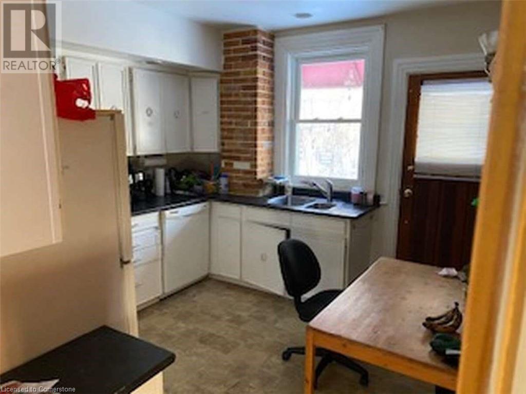78 Nelson Street, Kingston, Ontario  K7L 3W8 - Photo 2 - 40700550
