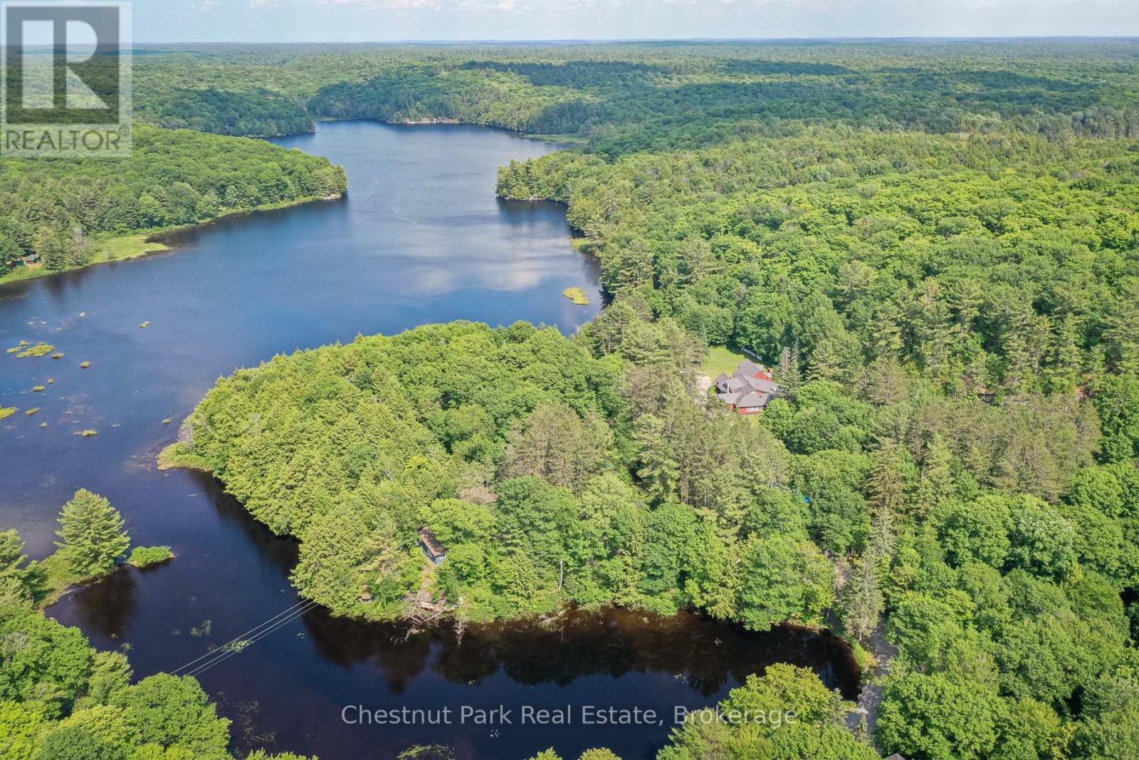1086 N Deer Lake Road, Huntsville, Ontario  P0B 1L0 - Photo 1 - X11983432