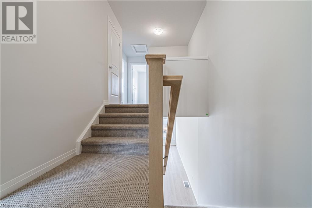 155 Equestrian Way Unit# 69, Cambridge, Ontario  N3E 0E8 - Photo 9 - 40700452