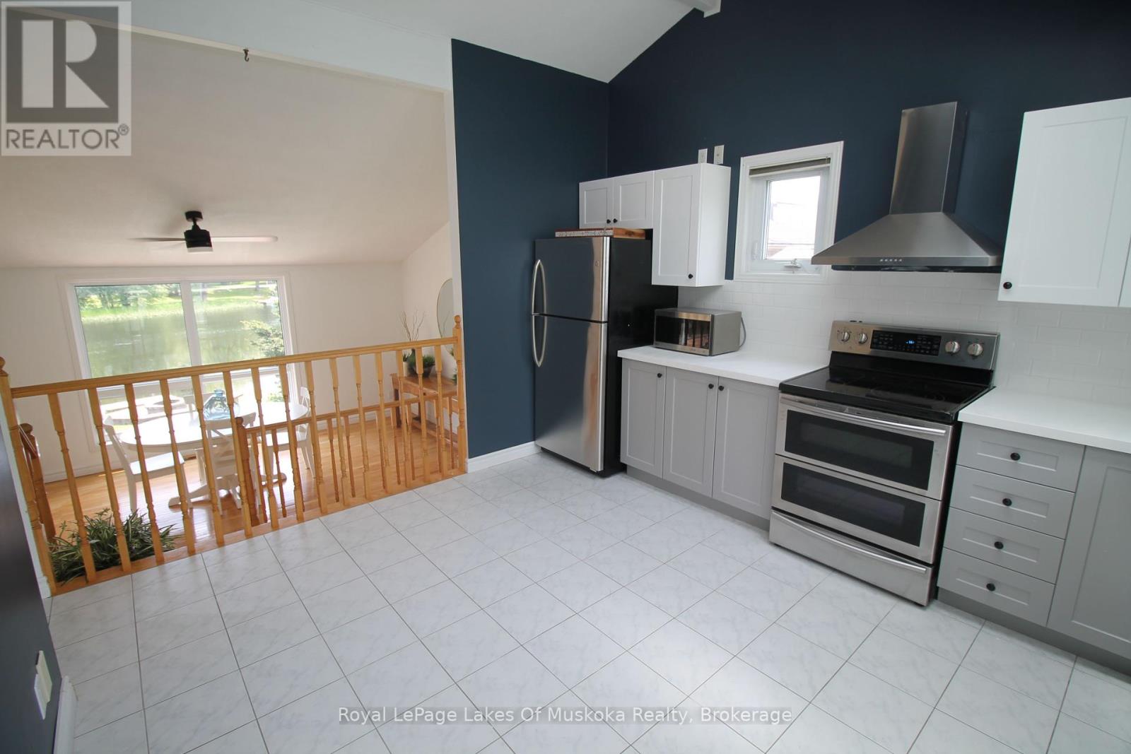 1815 Peninsula Point Road, Severn, Ontario  P0E 1N0 - Photo 22 - S11985056