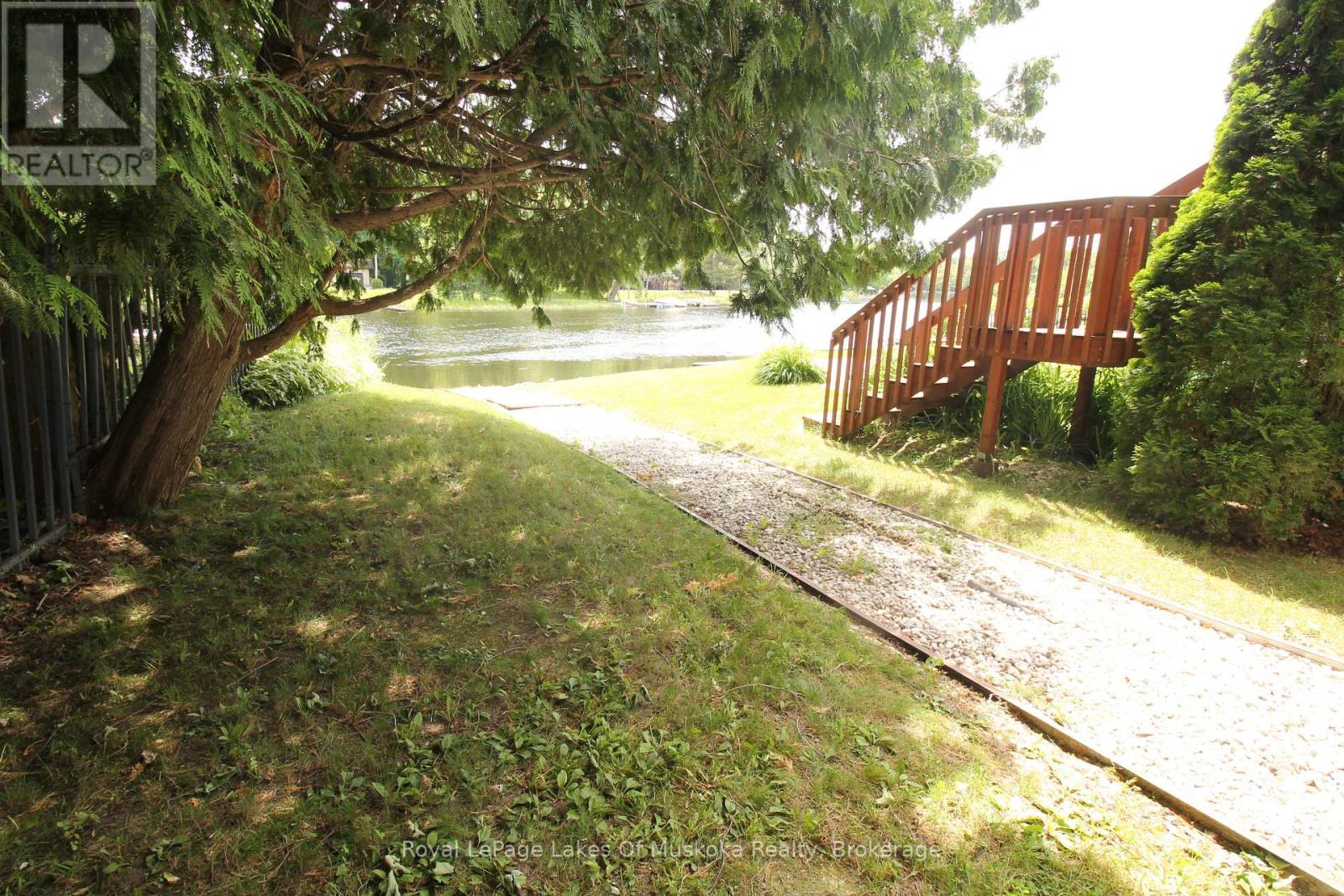 1815 Peninsula Point Road, Severn, Ontario  P0E 1N0 - Photo 25 - S11985056