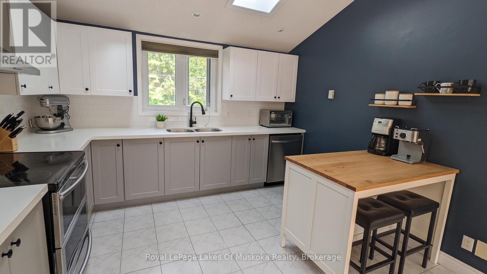 1815 Peninsula Point Road, Severn, Ontario  P0E 1N0 - Photo 36 - S11985056