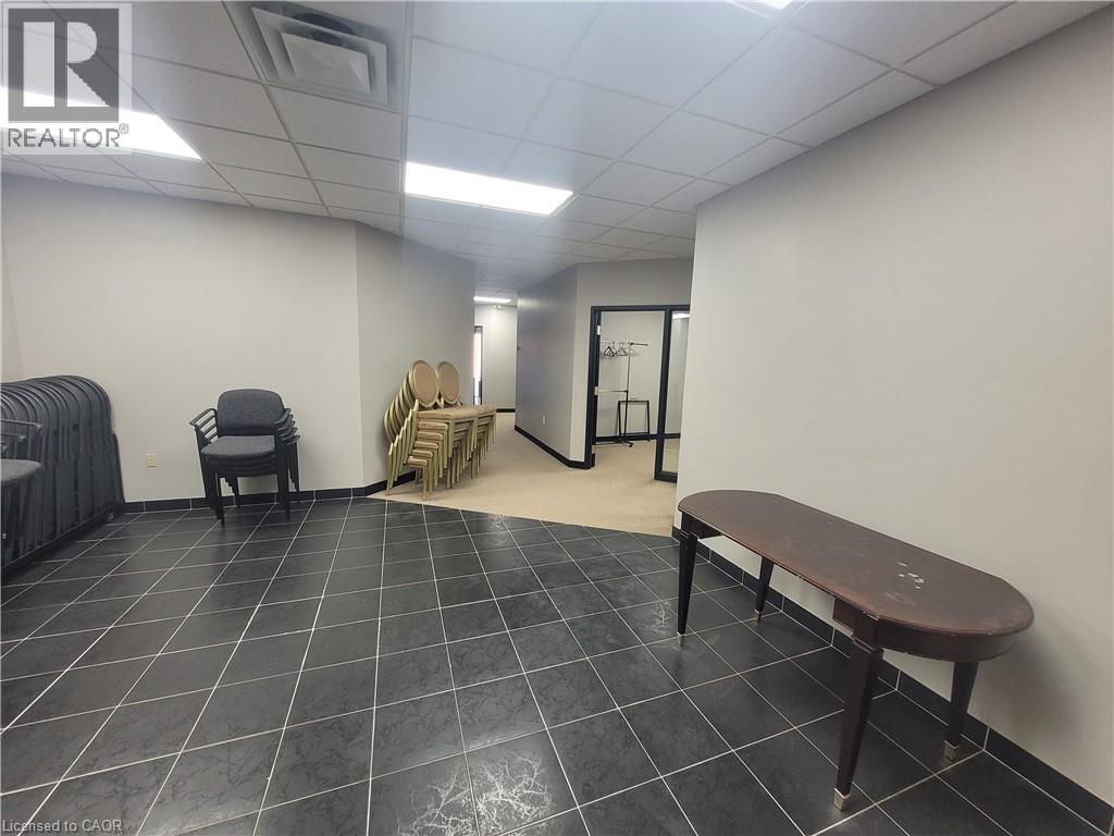 1160 Blair Road Unit# J, Burlington, Ontario  L7M 1K9 - Photo 5 - 40700690