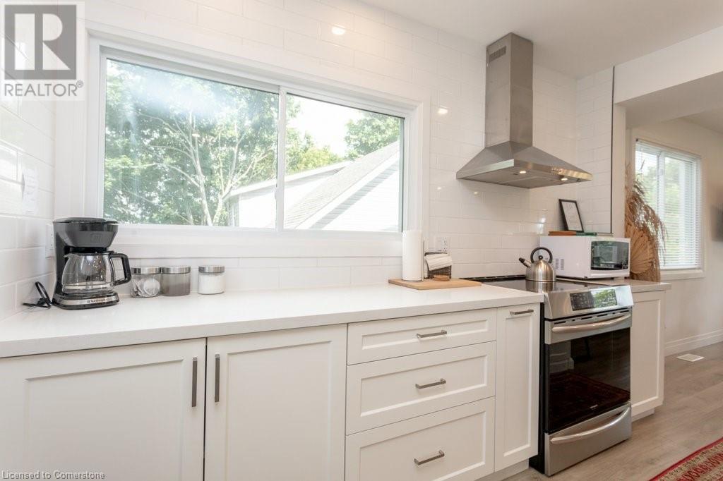 354 Erie Street, Port Stanley, Ontario  N5L 1E9 - Photo 8 - 40701349