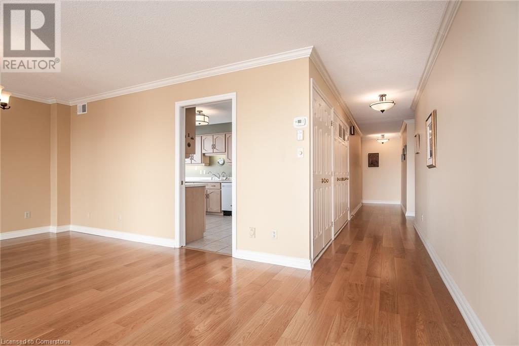 2 Lancaster Street E Unit# 504, Kitchener, Ontario  N2H 6S3 - Photo 19 - 40695637