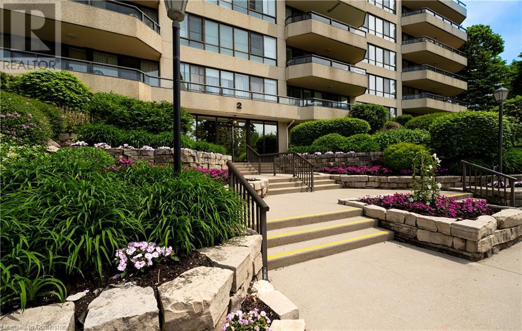 2 Lancaster Street E Unit# 504, Kitchener, Ontario  N2H 6S3 - Photo 2 - 40695637