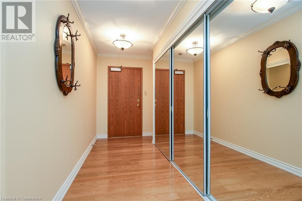 2 Lancaster Street E Unit# 504, Kitchener, Ontario  N2H 6S3 - Photo 8 - 40695637