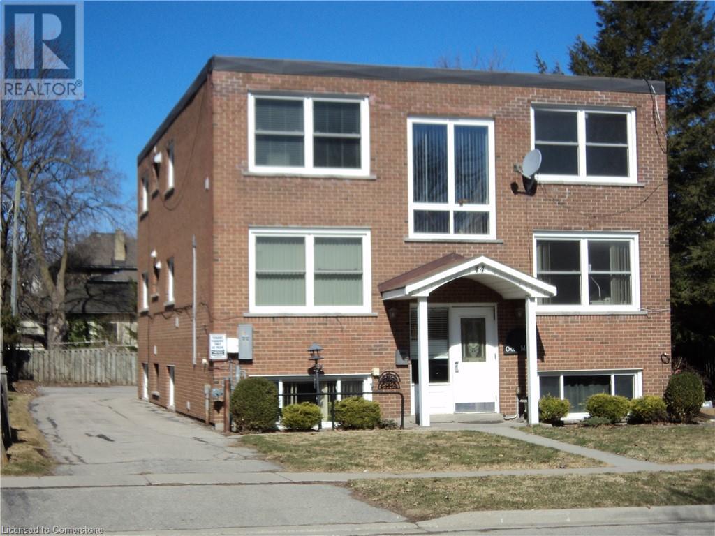 44 Memorial Avenue, Elmira, Ontario  N3B 2R6 - Photo 2 - 40700257