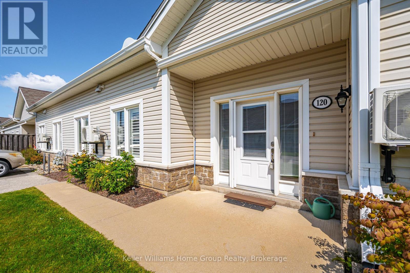 120 - 760 Woodhill Drive, Centre Wellington, Ontario  N1M 3W5 - Photo 3 - X11989801
