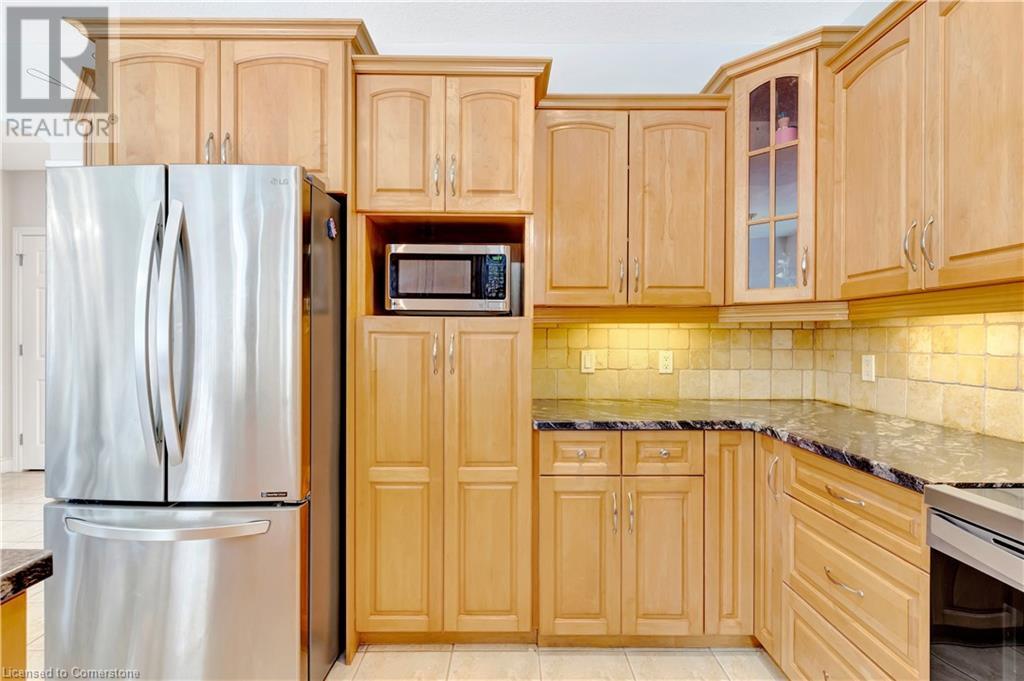 517 Yorkshire Drive, Waterloo, Ontario  N2T 2V1 - Photo 19 - 40700029