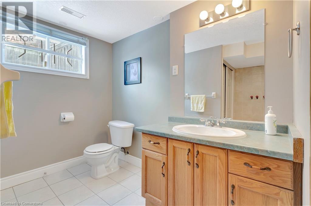 517 Yorkshire Drive, Waterloo, Ontario  N2T 2V1 - Photo 40 - 40700029