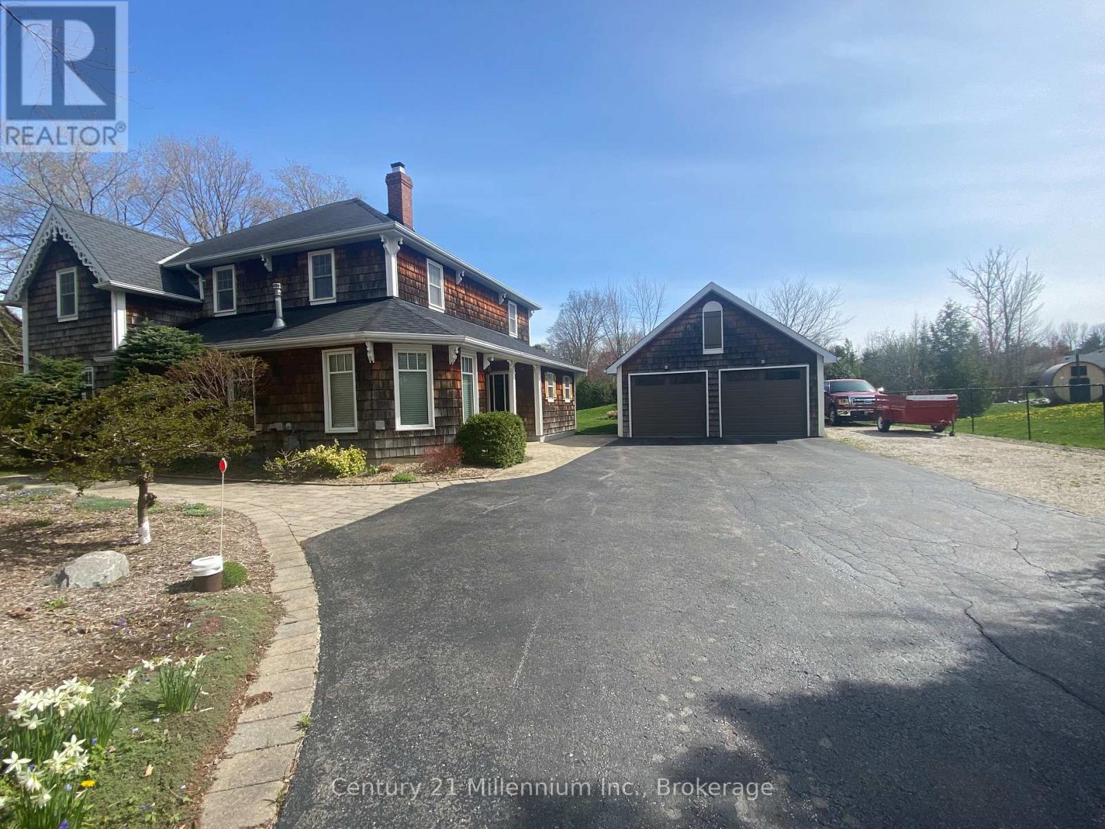 680 Mountain Road, Collingwood, Ontario  L9Y 5G3 - Photo 1 - S11992817