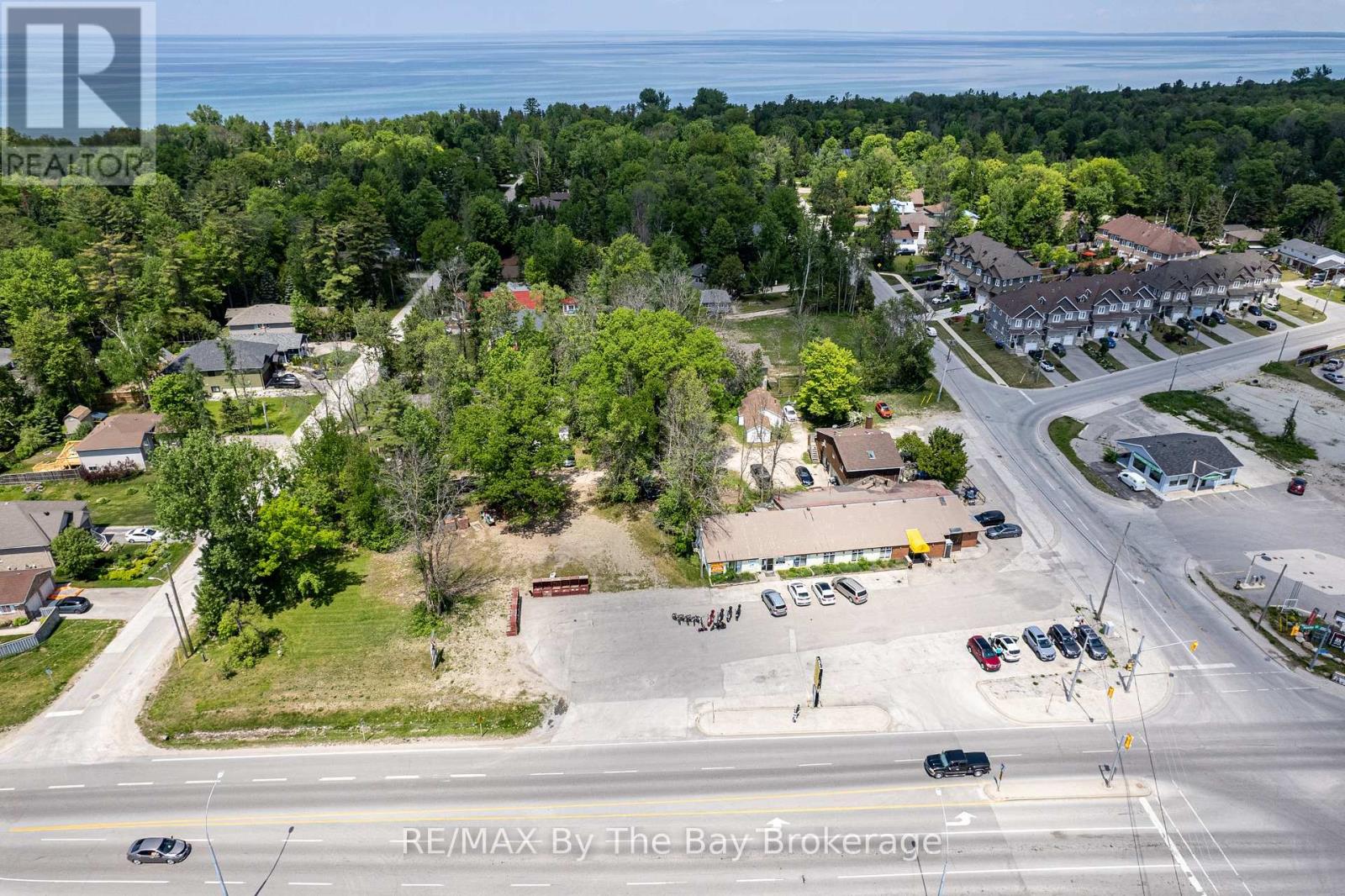 146 45th Street N, Wasaga Beach, Ontario  L9Z 1Z2 - Photo 6 - S11993381