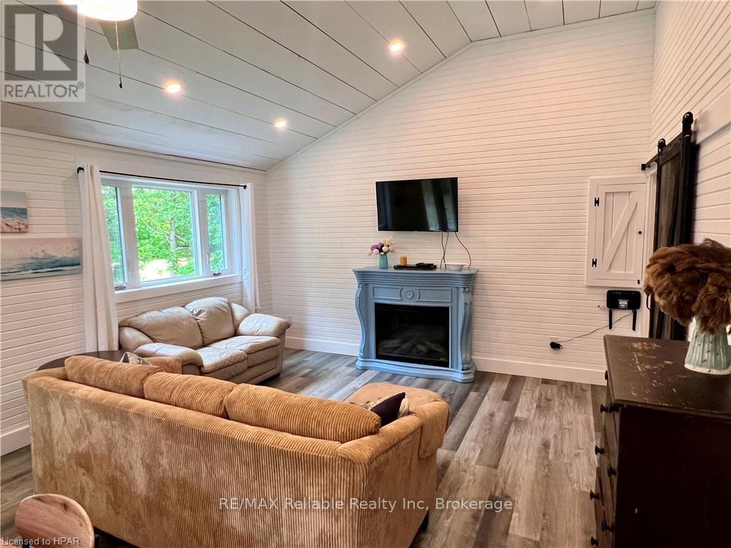 83344 David Drive, Ashfield-Colborne-Wawanosh, Ontario  N7A 3X9 - Photo 14 - X11993377