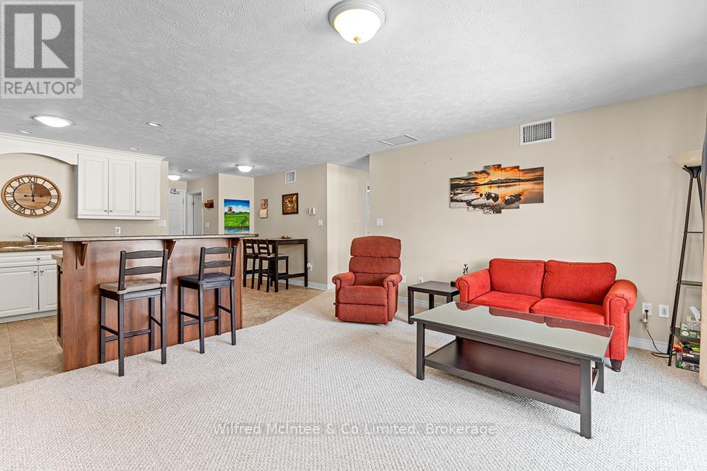 #406 - 125 William Street N, Brockton, Ontario  N0G 2V0 - Photo 18 - X11994354