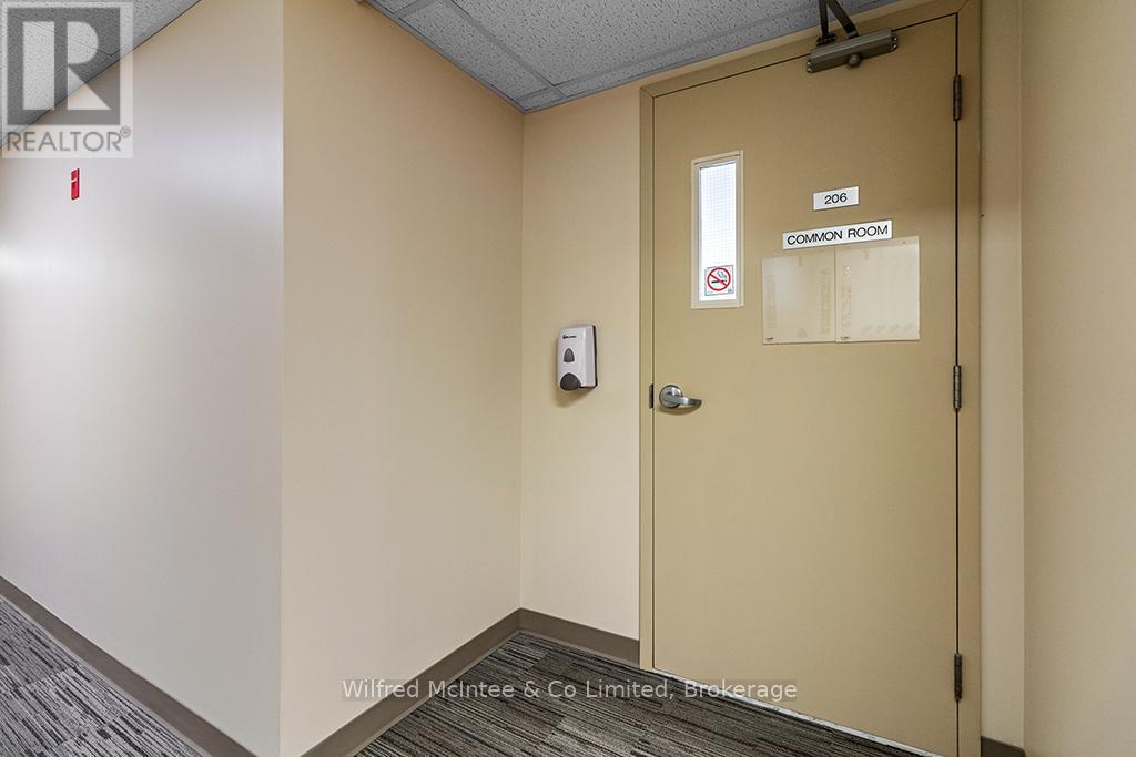 #406 - 125 William Street N, Brockton, Ontario  N0G 2V0 - Photo 39 - X11994354