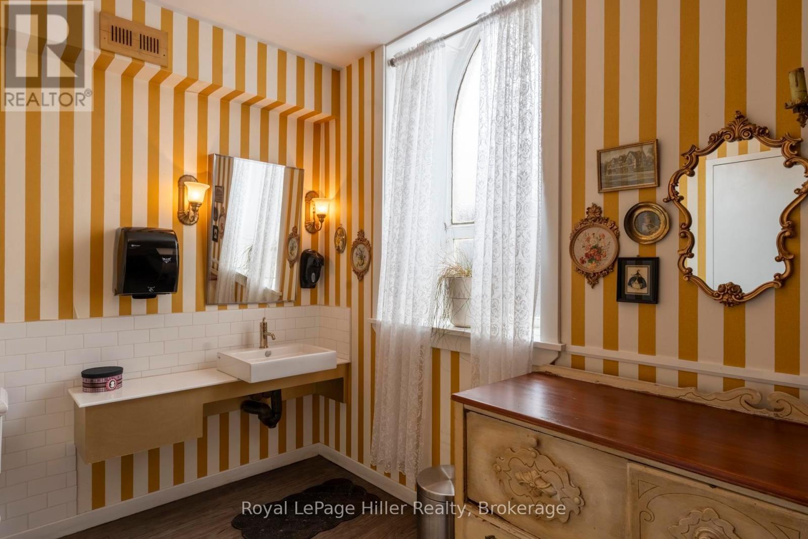 95 Waterloo St Street, Stratford, Ontario  N5A 3M1 - Photo 14 - X11994602