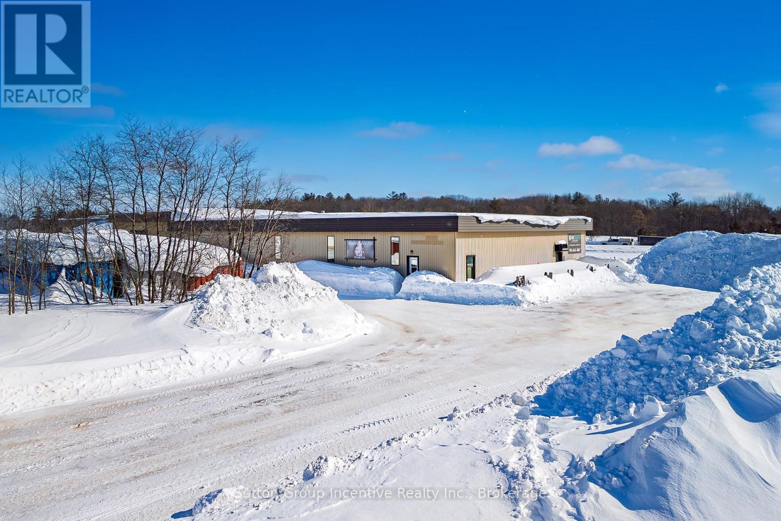 1676 Winhara Road, Gravenhurst, Ontario  P1P 1R1 - Photo 38 - X11996267
