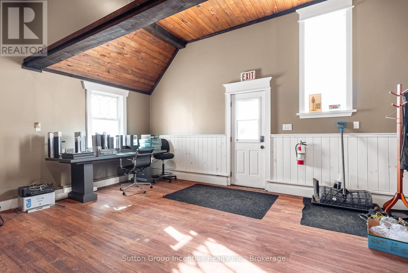 1676 Winhara Road, Gravenhurst, Ontario  P1P 1R1 - Photo 45 - X11996267
