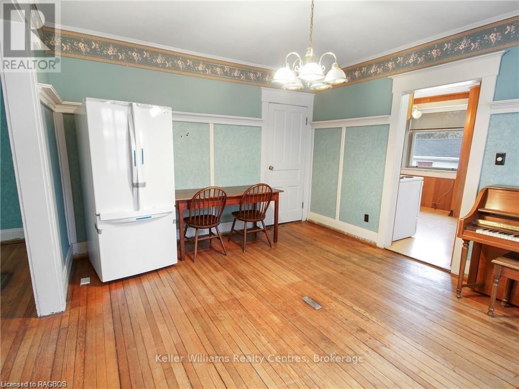 513 Berford Street, South Bruce Peninsula, Ontario  N0H 2T0 - Photo 25 - X11997130