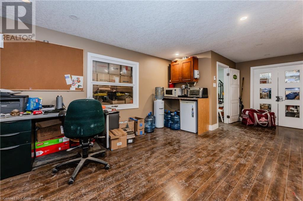 90 Rankin Street Unit# 22&23, Waterloo, Ontario  N2V 2B3 - Photo 18 - 40701885