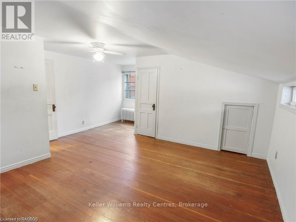513 Berford Street, South Bruce Peninsula, Ontario  N0H 2T0 - Photo 10 - X11997989