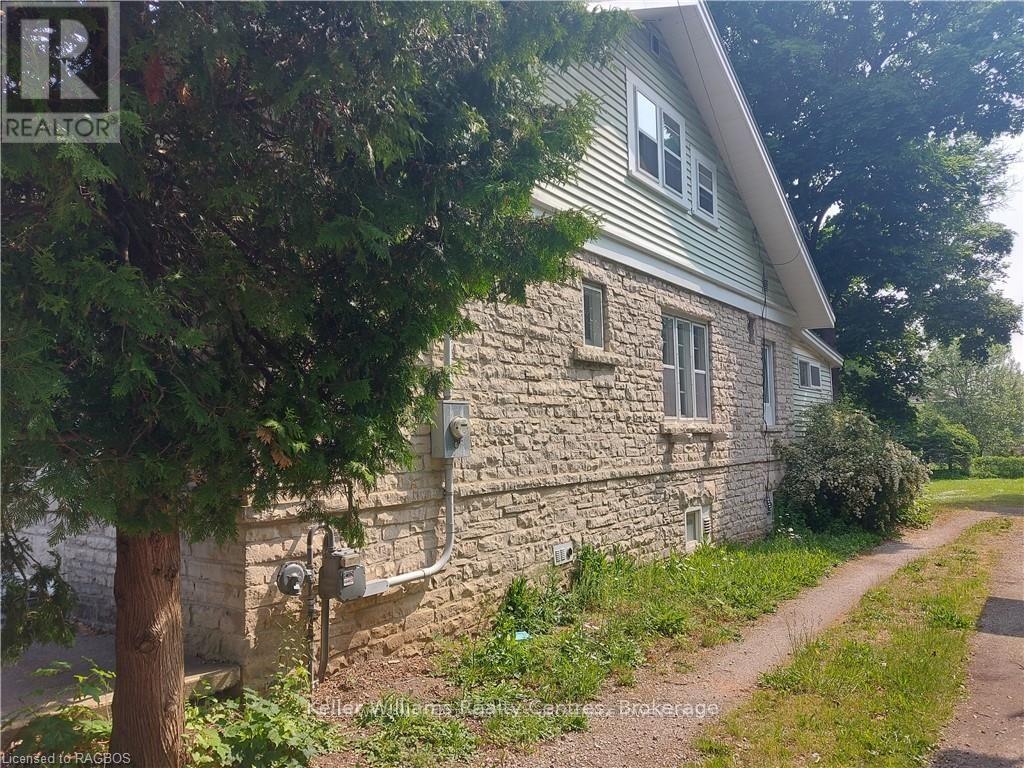 513 Berford Street, South Bruce Peninsula, Ontario  N0H 2T0 - Photo 4 - X11997989