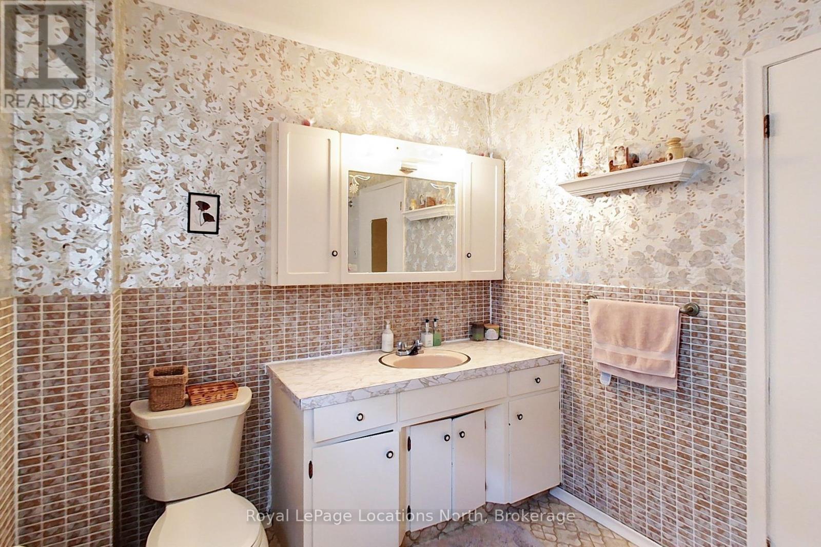 210 Cherry Street, Clearview, Ontario  L0M 1S0 - Photo 23 - S12000537