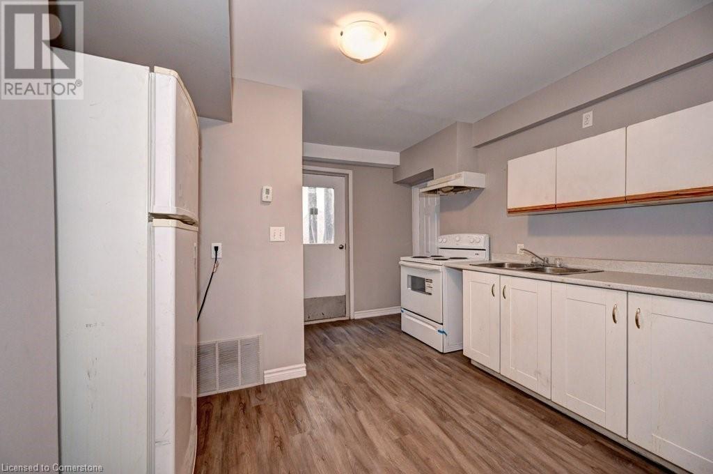 906 King Street E, Cambridge, Ontario  N3H 3P3 - Photo 10 - 40688344