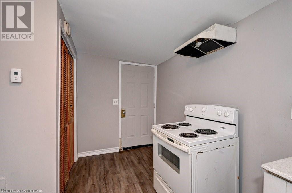 906 King Street E, Cambridge, Ontario  N3H 3P3 - Photo 2 - 40688344