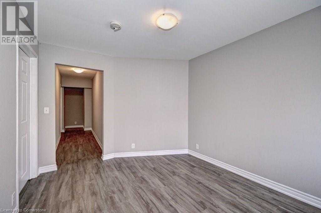 906 King Street E, Cambridge, Ontario  N3H 3P3 - Photo 23 - 40688344