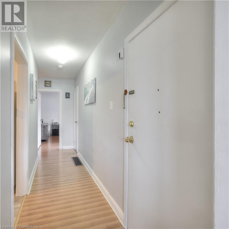 524 Krug Street, Kitchener, Ontario  N2B 1L6 - Photo 25 - 40703657