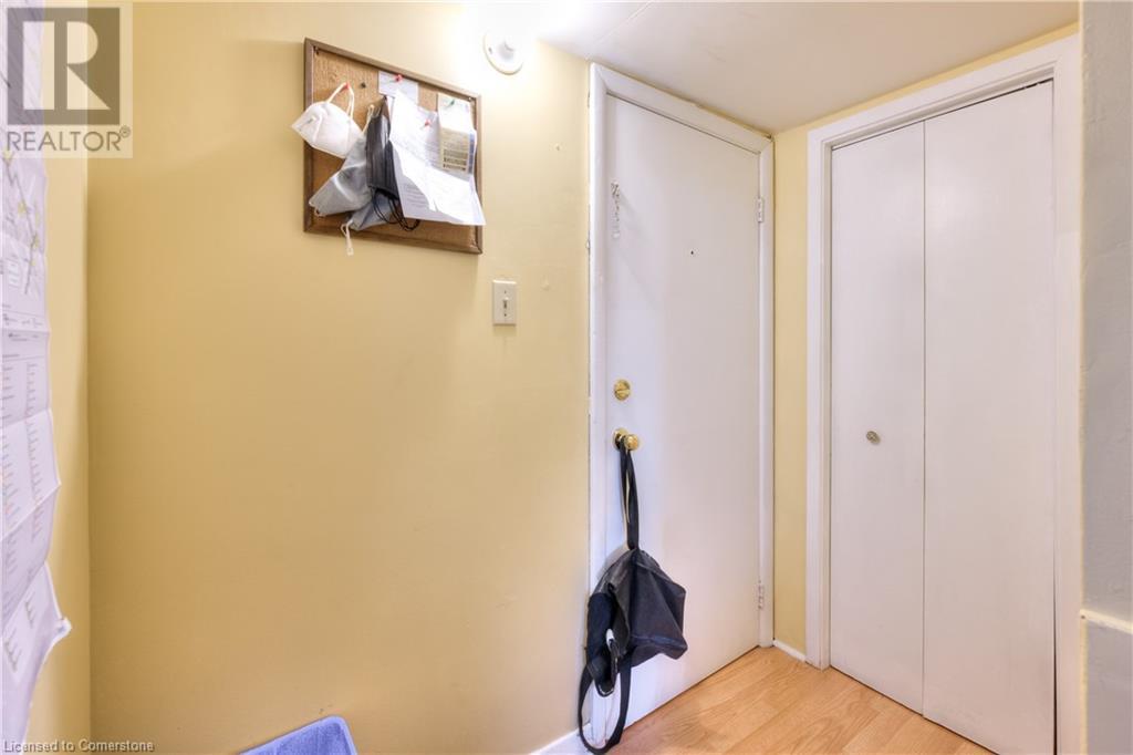 524 Krug Street, Kitchener, Ontario  N2B 1L6 - Photo 29 - 40703657