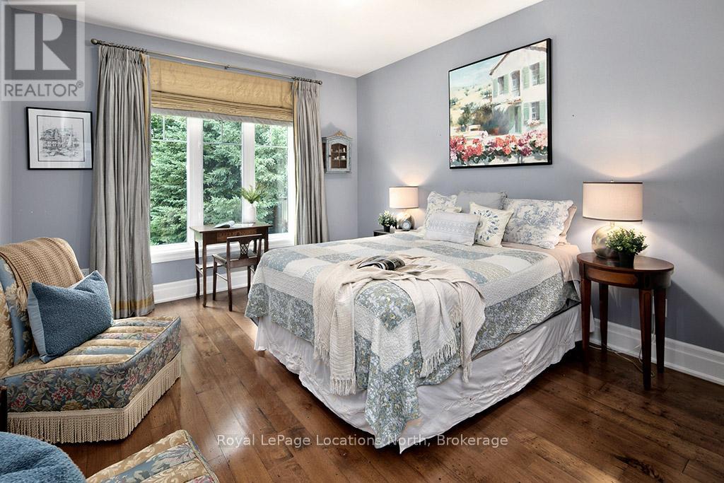 151 Rankins Crescent, Blue Mountains, Ontario  N0H 2P0 - Photo 12 - X12002580