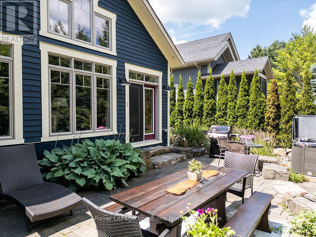 151 Rankins Crescent, Blue Mountains, Ontario  N0H 2P0 - Photo 30 - X12002580