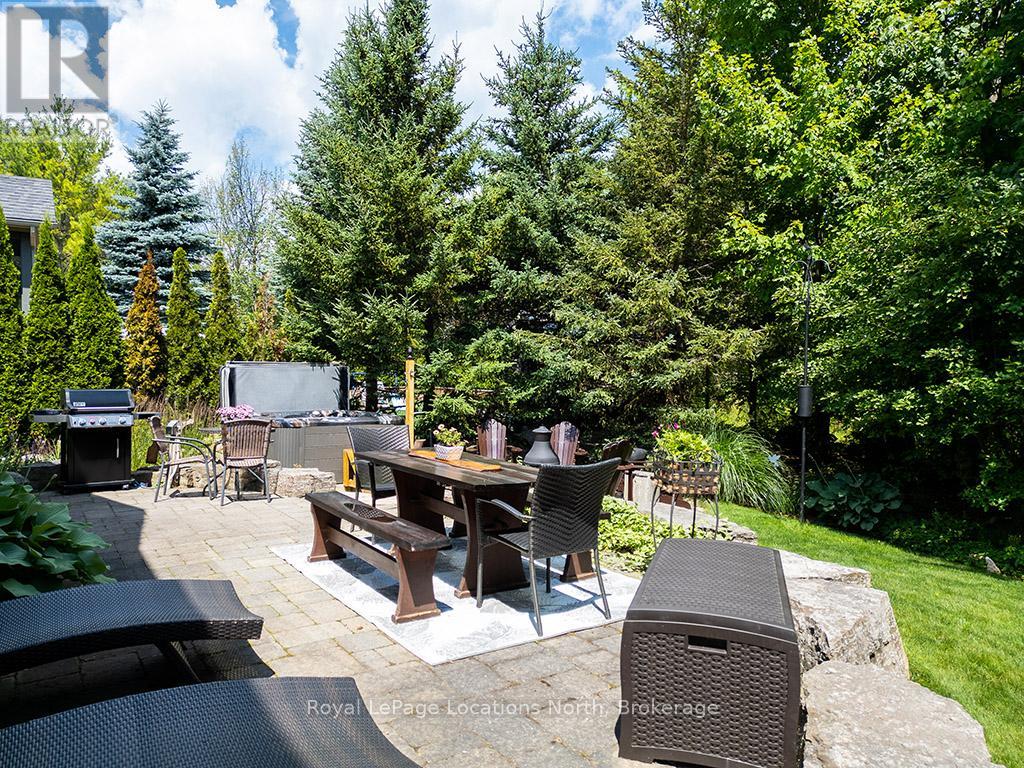 151 Rankins Crescent, Blue Mountains, Ontario  N0H 2P0 - Photo 31 - X12002580